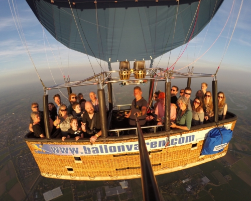 Ballonvaren met de PH-BBL Luchtballon vanaf Apeldoorn